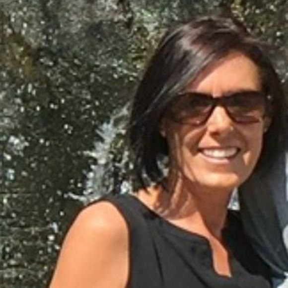 Meet your Posher, Yolanda - Picture 1 of 1